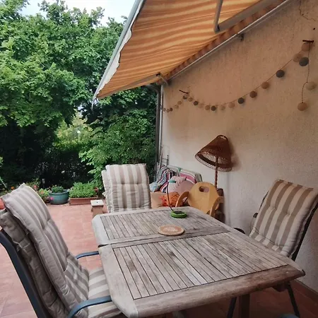 度假居 Toparti Kertes Vendeghaz